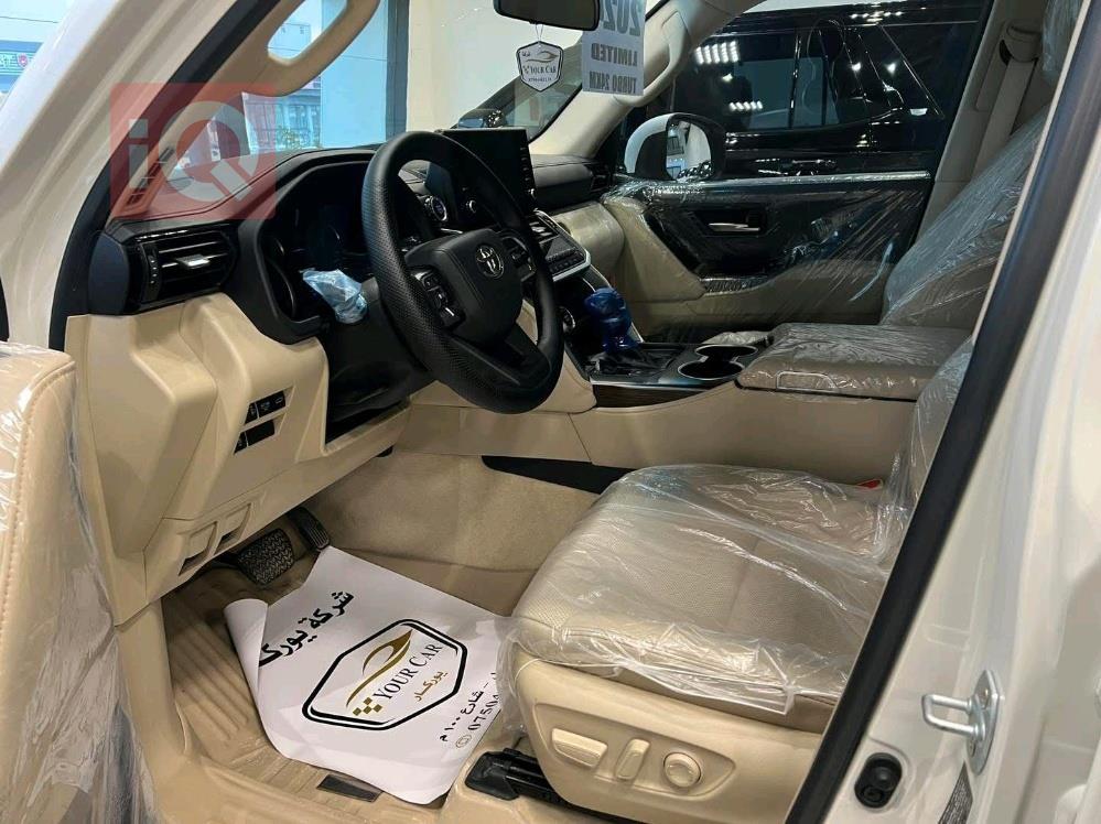 تويوتا لاندكروزر